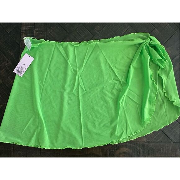 Wild Fable Green Lettuce Edge Sarong Tie Skirt Swim Coverup Size 1X - Picture 2 of 4